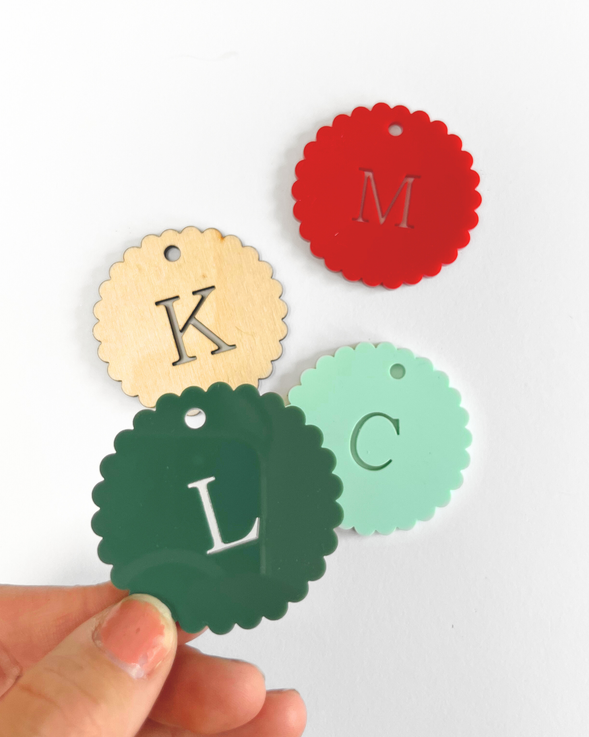 Scalloped Monogramed Gift Tags